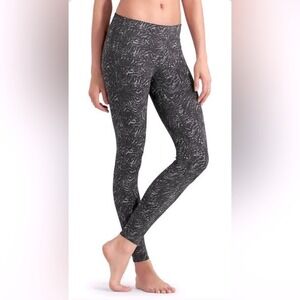 Athleta Chaturanga Zebra Flint Gray/Black Leggings, Size Small, Yoga, Athleisure